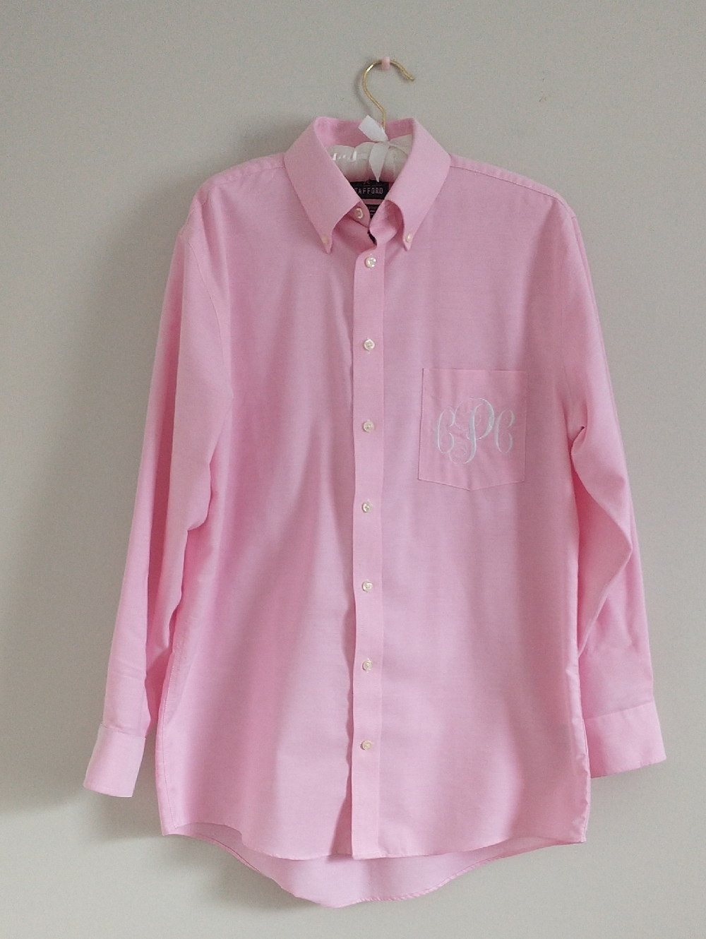 Stafford Pink Long-Sleeve Button-Down Men's Shirt. SIZE 15½/32-33
